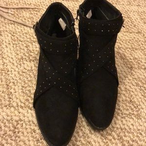 BLACK SEQUIN BOOTS